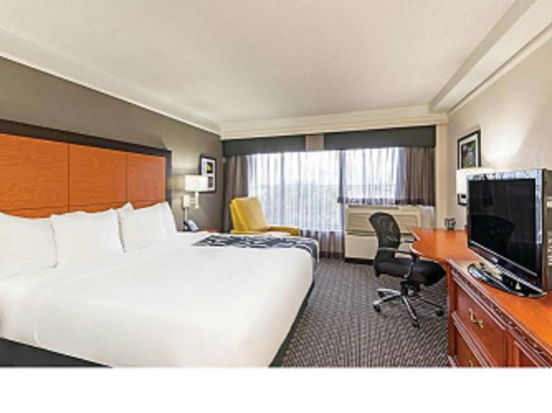 La Quinta By Wyndham New Orleans Airport Hotel Kenner Ngoại thất bức ảnh